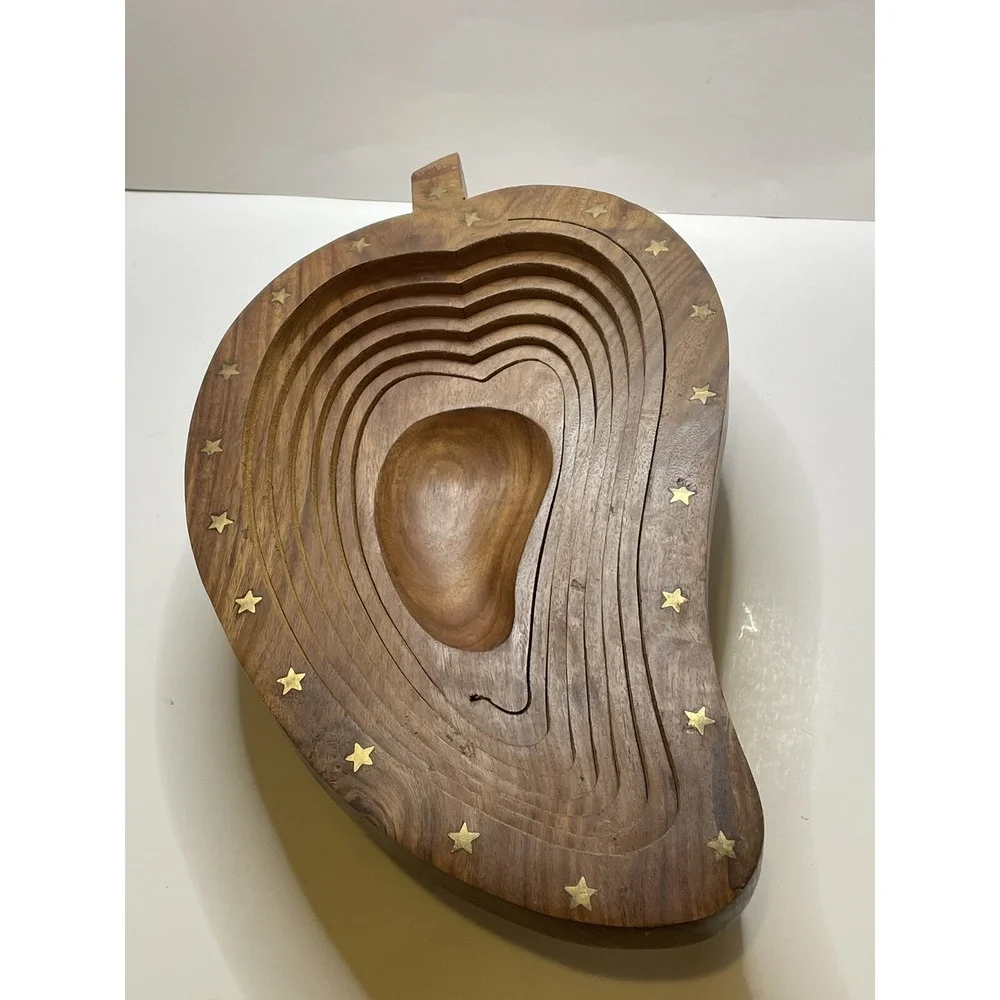 Large Accordion‎ Wooden Collapsible Fruit Basket Handmade Chili Pepper